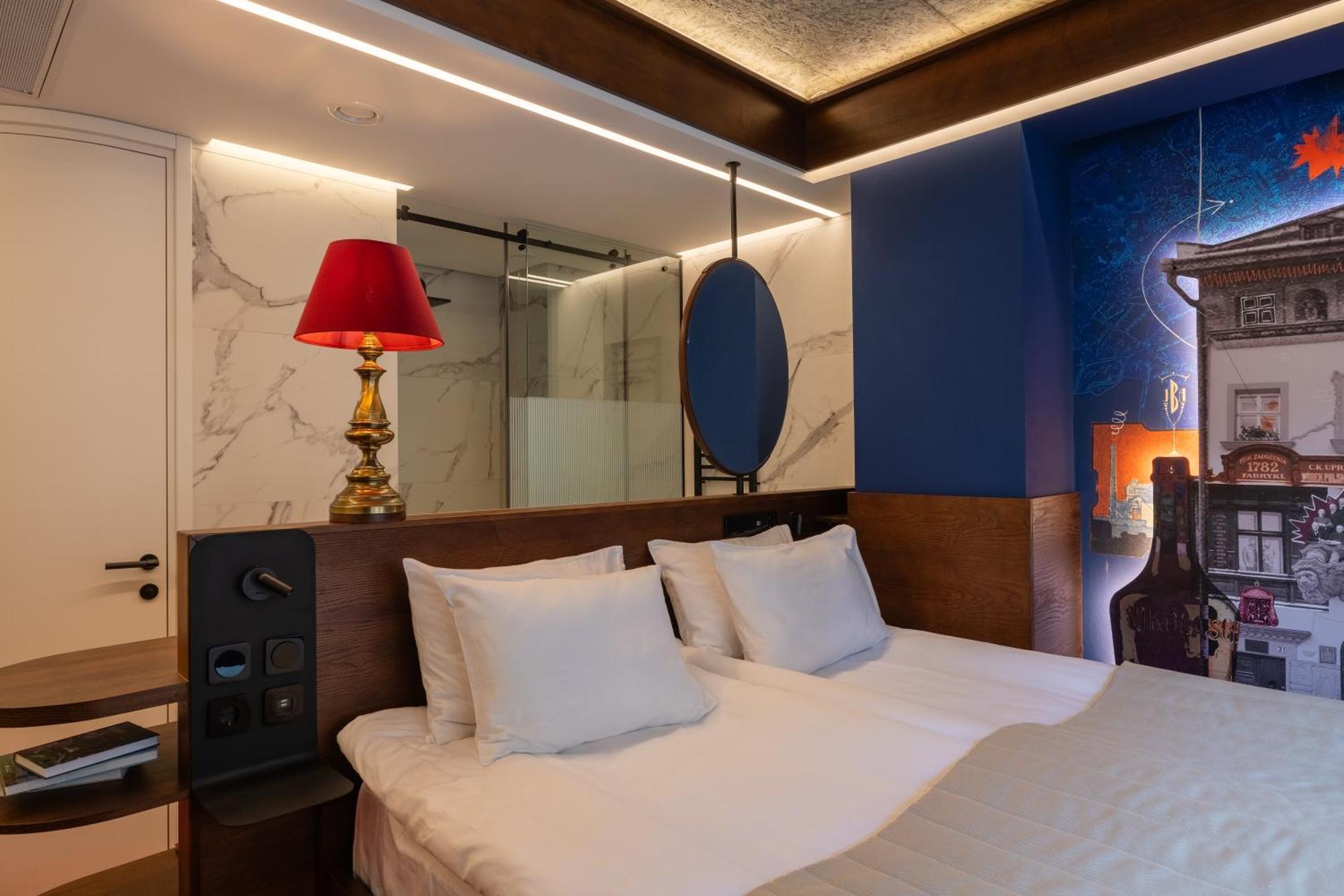 !Fest Hotel Rynok Square 利沃夫 外观 照片