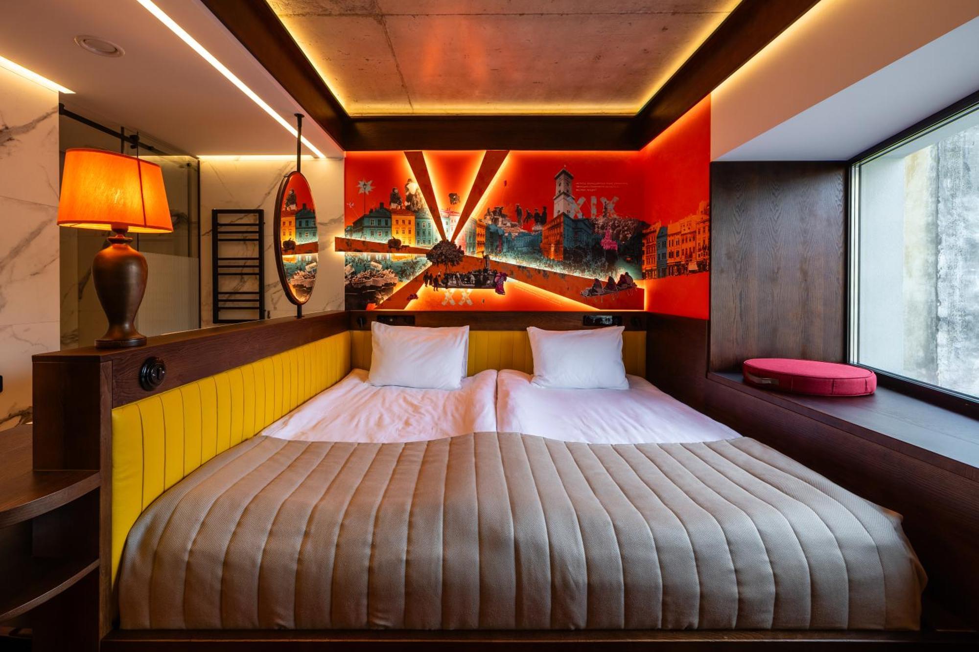 !Fest Hotel Rynok Square 利沃夫 外观 照片